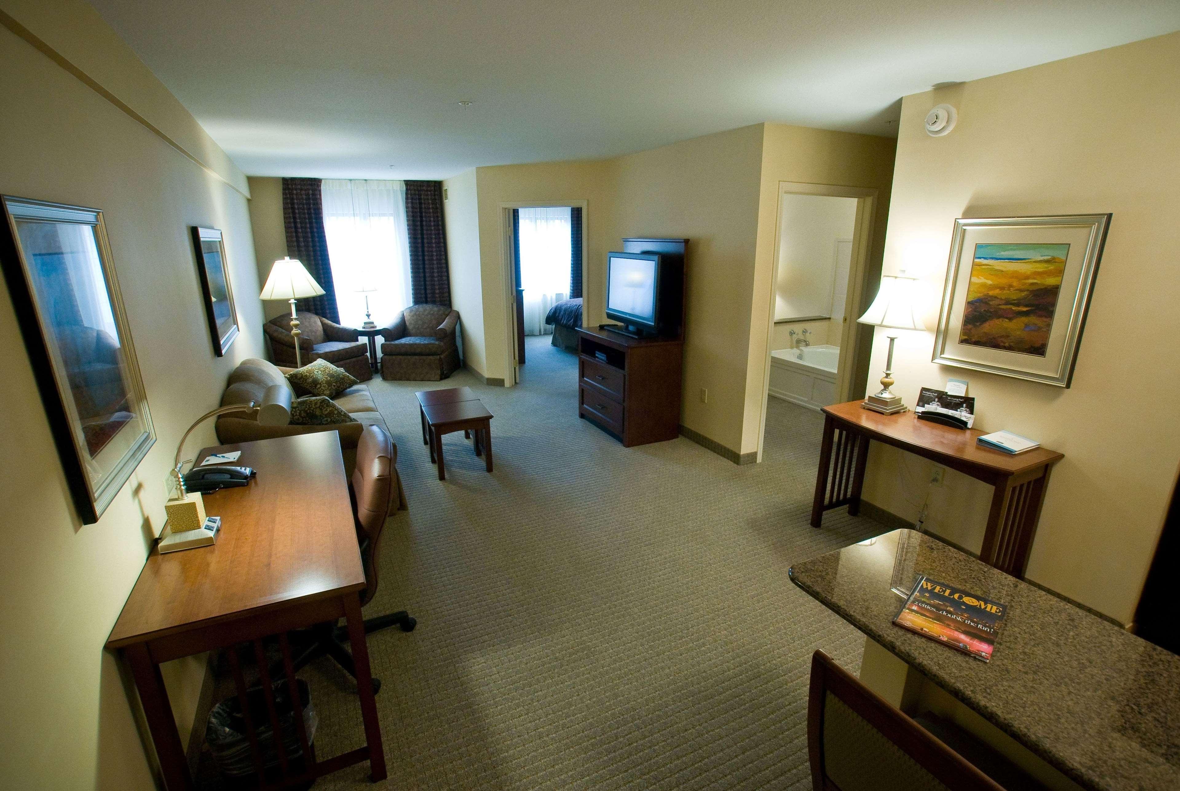 Hawthorn Suites By Wyndham Williamsville Buffalo Airport Номер фото