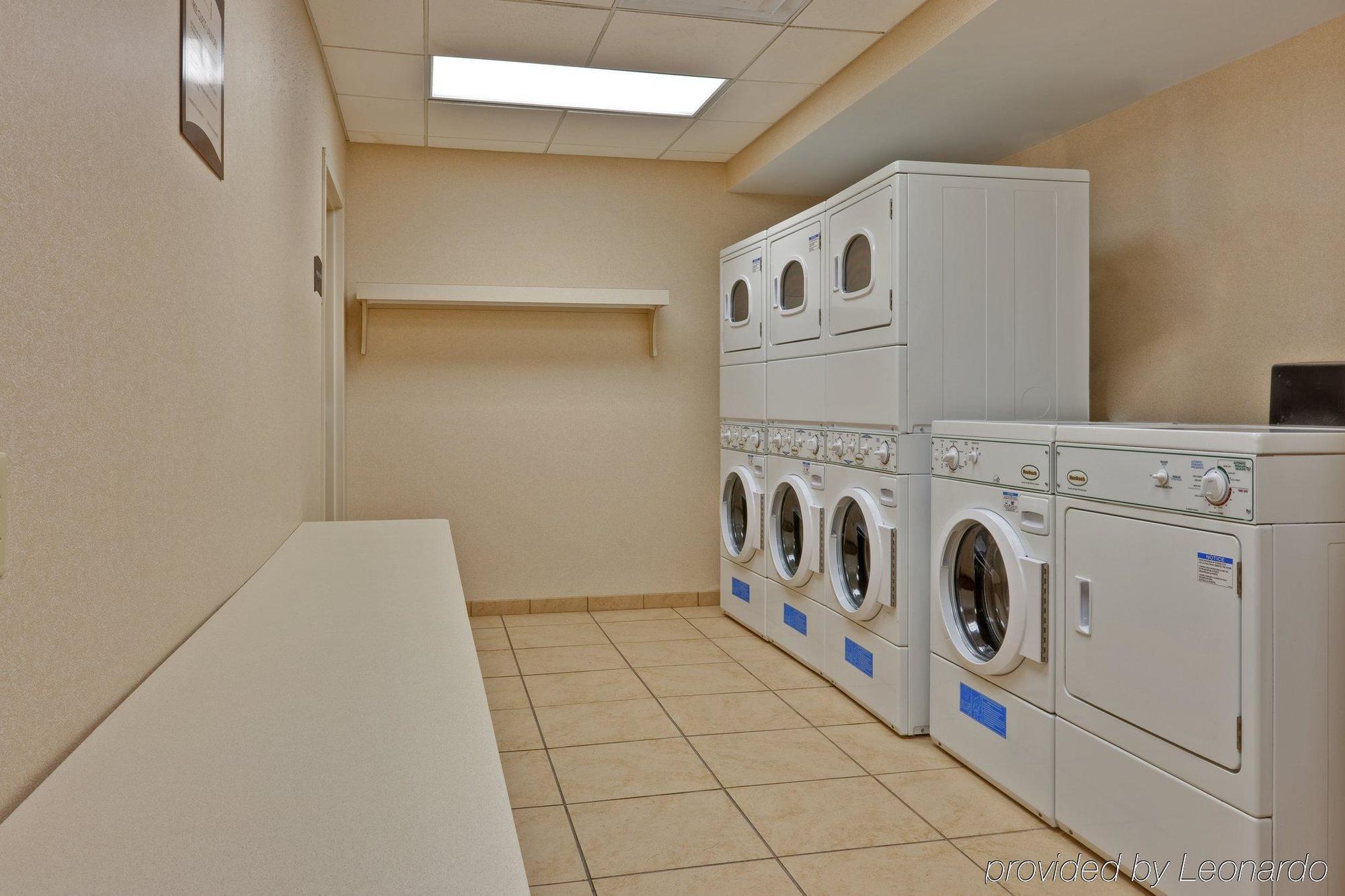 Hawthorn Suites By Wyndham Williamsville Buffalo Airport Удобства фото