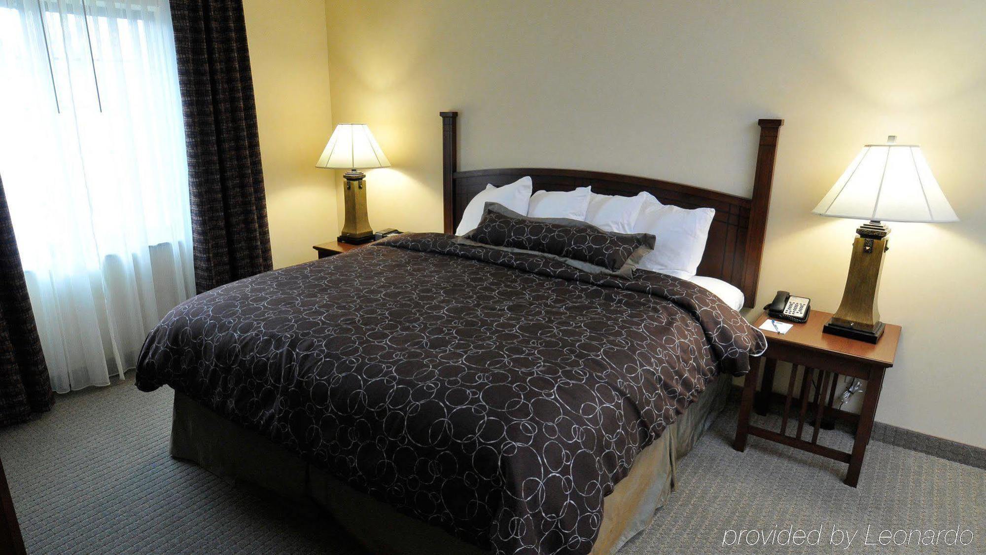 Hawthorn Suites By Wyndham Williamsville Buffalo Airport Экстерьер фото