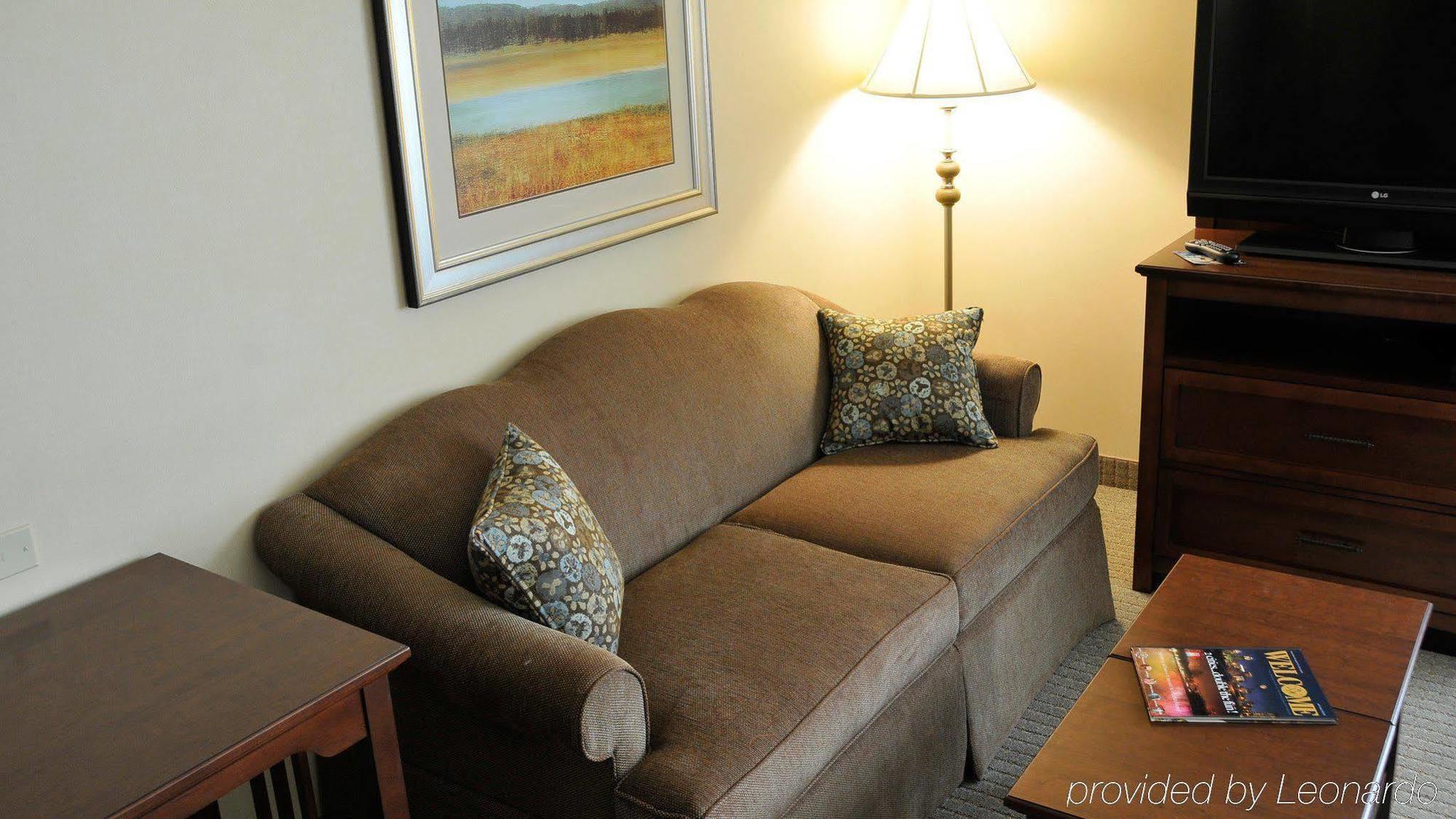 Hawthorn Suites By Wyndham Williamsville Buffalo Airport Экстерьер фото